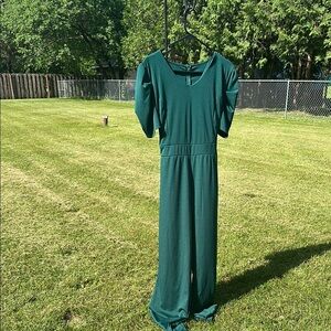 Sleek Green Belted Jumpsuit Women’s Plus Size XXL NWOT